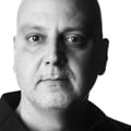 Le designer Peter Stathis