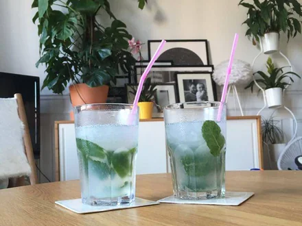 Préparation de Mojitos