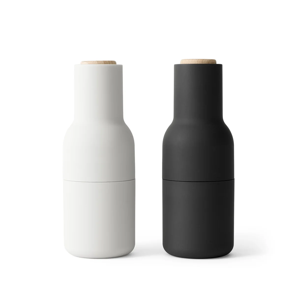 Audo - Bottle Grinder Set de moulins à sel et à poivre, ash / carbon (couvercle en bois) Audo - Bottle Grinder Set de moulins à sel et à poivre, ash / carbon (couvercle en bois)