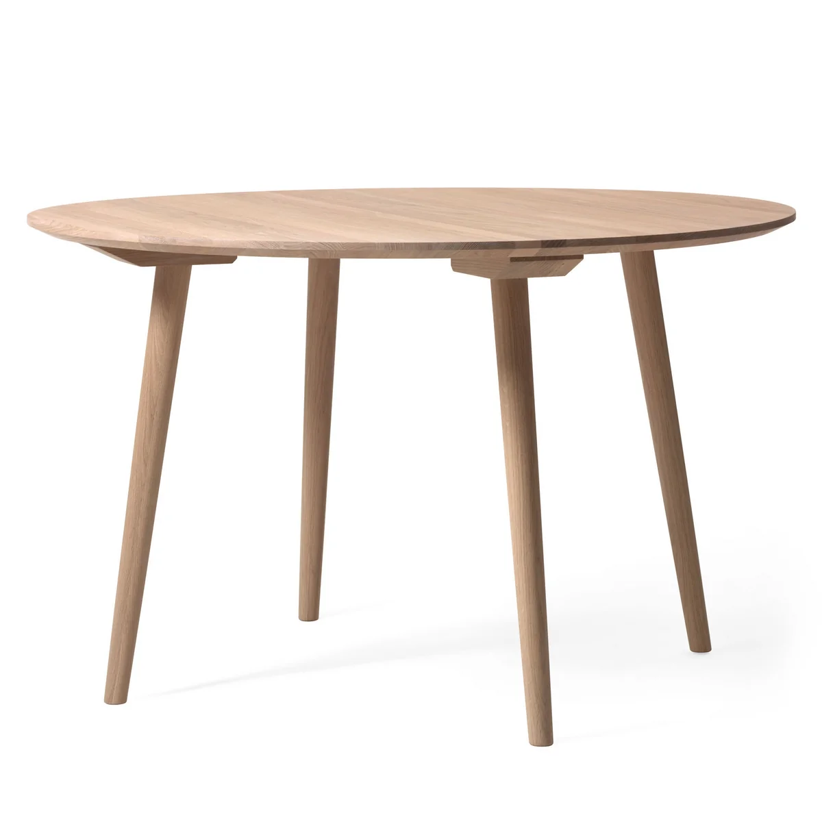 & Tradition - In Between Table SK4, Ø 120 cm, chêne huilé & Tradition - In Between Table SK4, Ø 120 cm, chêne huilé