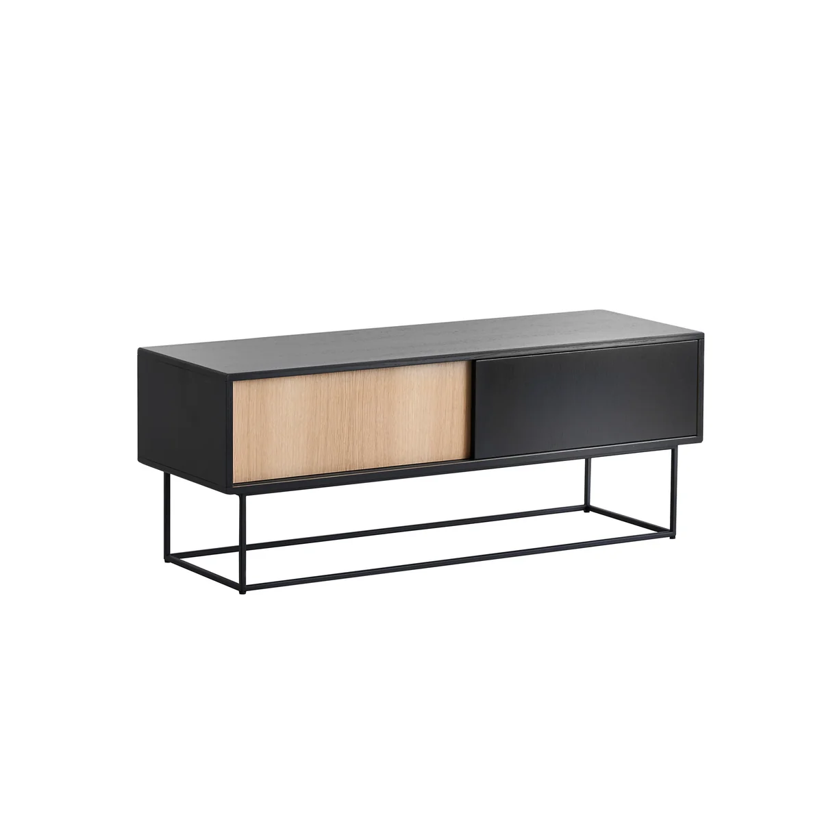Woud - Buffet Virka bas, chêne noir / savonné Woud - Buffet Virka bas, chêne noir / savonné
