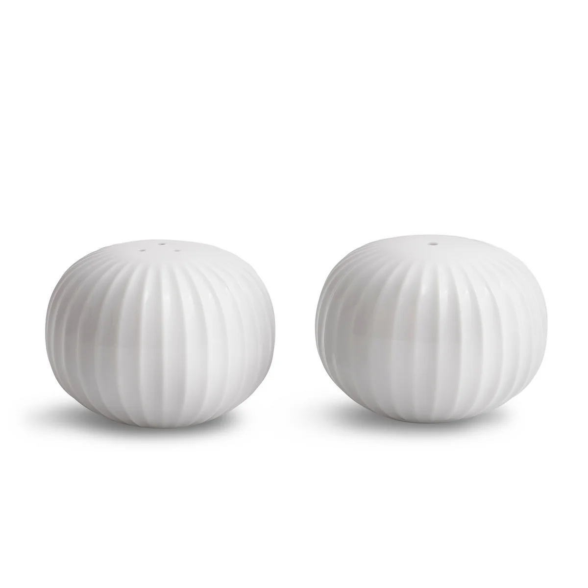 Kähler Design - Hammershøi Set salière et poivrière, blanc (2 pièces) Kähler Design - Hammershøi Set salière et poivrière, blanc (2 pièces)