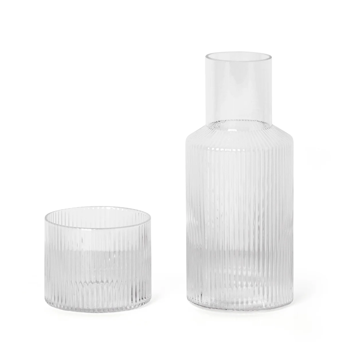 Ferm Living - Ripple Set de carafes, petit / clair Ferm Living - Ripple Set de carafes, petit / clair