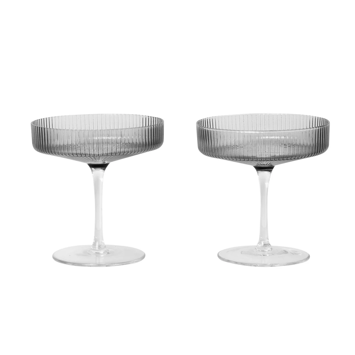 Ferm Living - Le verre Ripple Flûte à champagne (set de 2), smoked grey Ferm Living - Le verre Ripple Flûte à champagne (set de 2), smoked grey