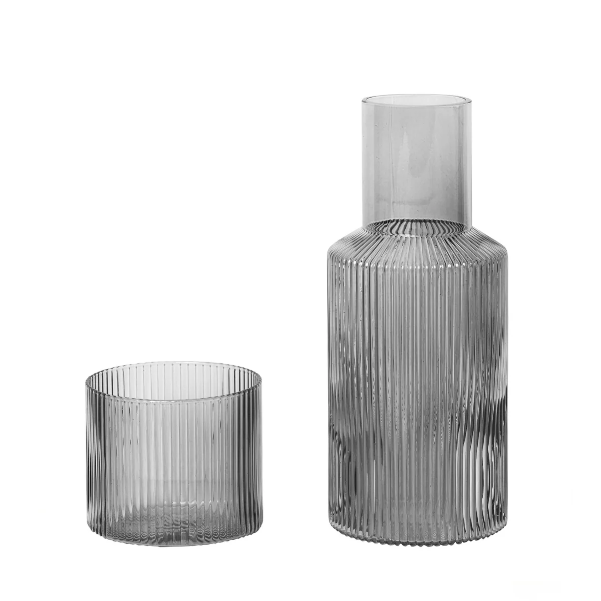 Ferm Living - Ripple Set de carafes, petit / smoked grey Ferm Living - Ripple Set de carafes, petit / smoked grey