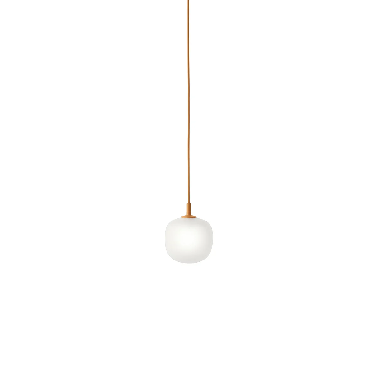 Muuto - Rime Lampe suspendue Ø 12 cm, opale / orange Muuto - Rime Lampe suspendue Ø 12 cm, opale / orange