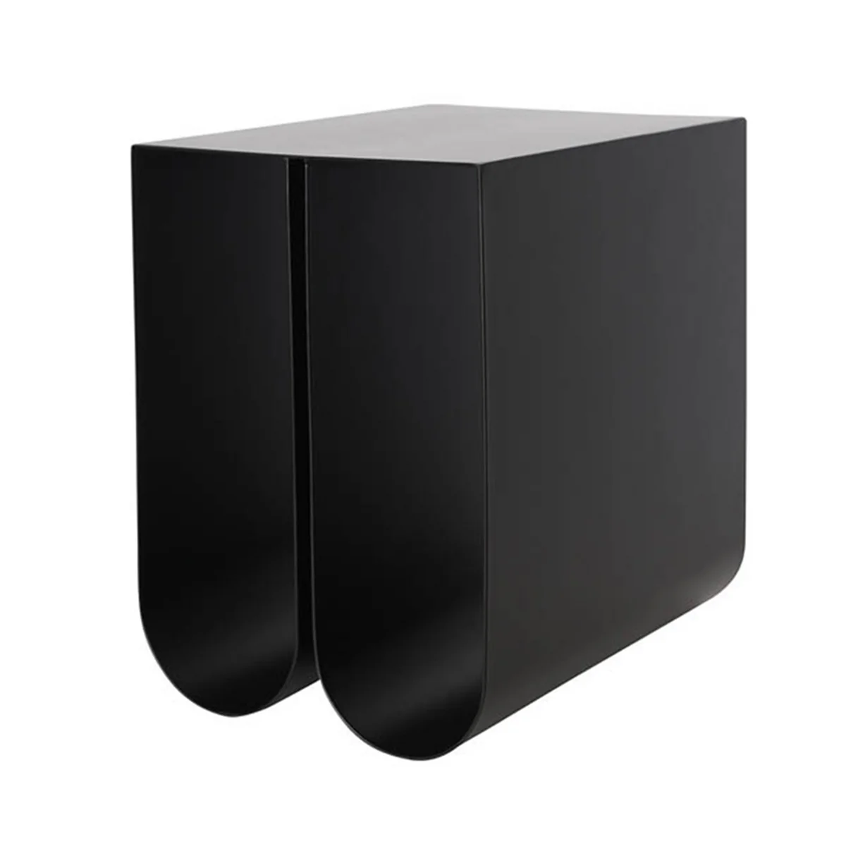 Kristina dam studio - Table d'appoint curved, noir Kristina dam studio - Table d'appoint curved, noir