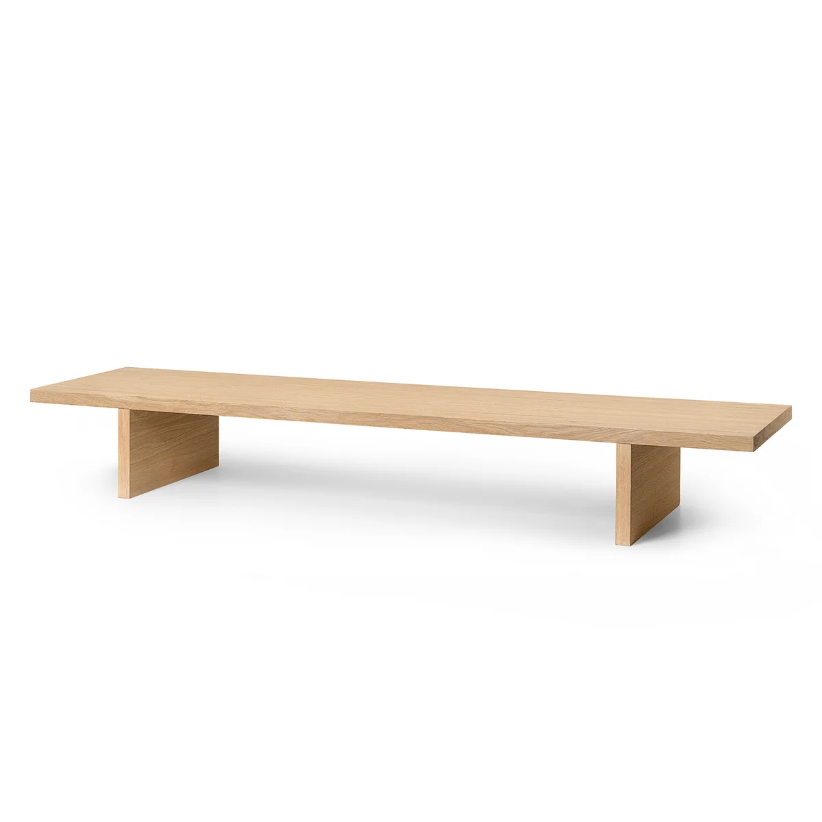 Ferm Living - Kona Low Table d'appoint, 140 x 34 cm, chêne Ferm Living - Kona Low Table d'appoint, 140 x 34 cm, chêne