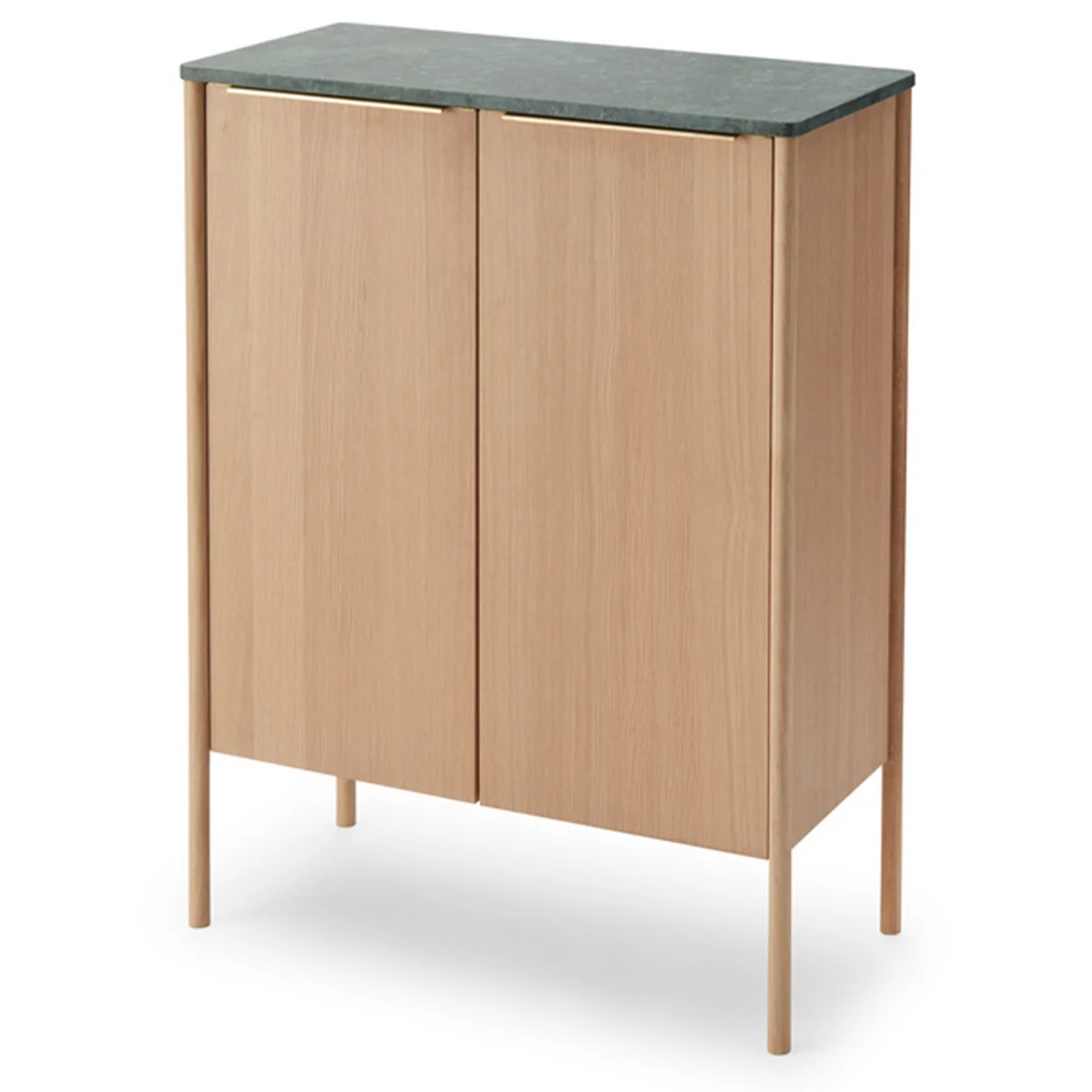 Fritz Hansen - Skagerak Jut High Cabinet, chêne huilé / marbre vert / laiton Fritz Hansen - Skagerak Jut High Cabinet, chêne huilé / marbre vert / laiton