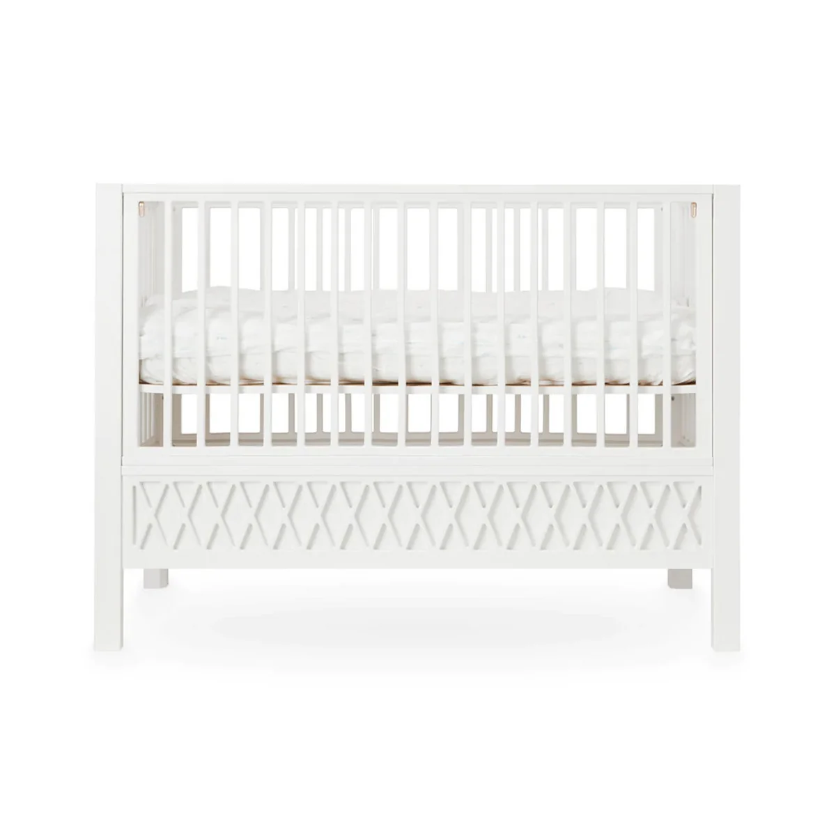 Cam Cam Copenhagen - Harlequin Lit bébé, 60 x 120 cm, blanc Cam Cam Copenhagen - Harlequin Lit bébé, 60 x 120 cm, blanc