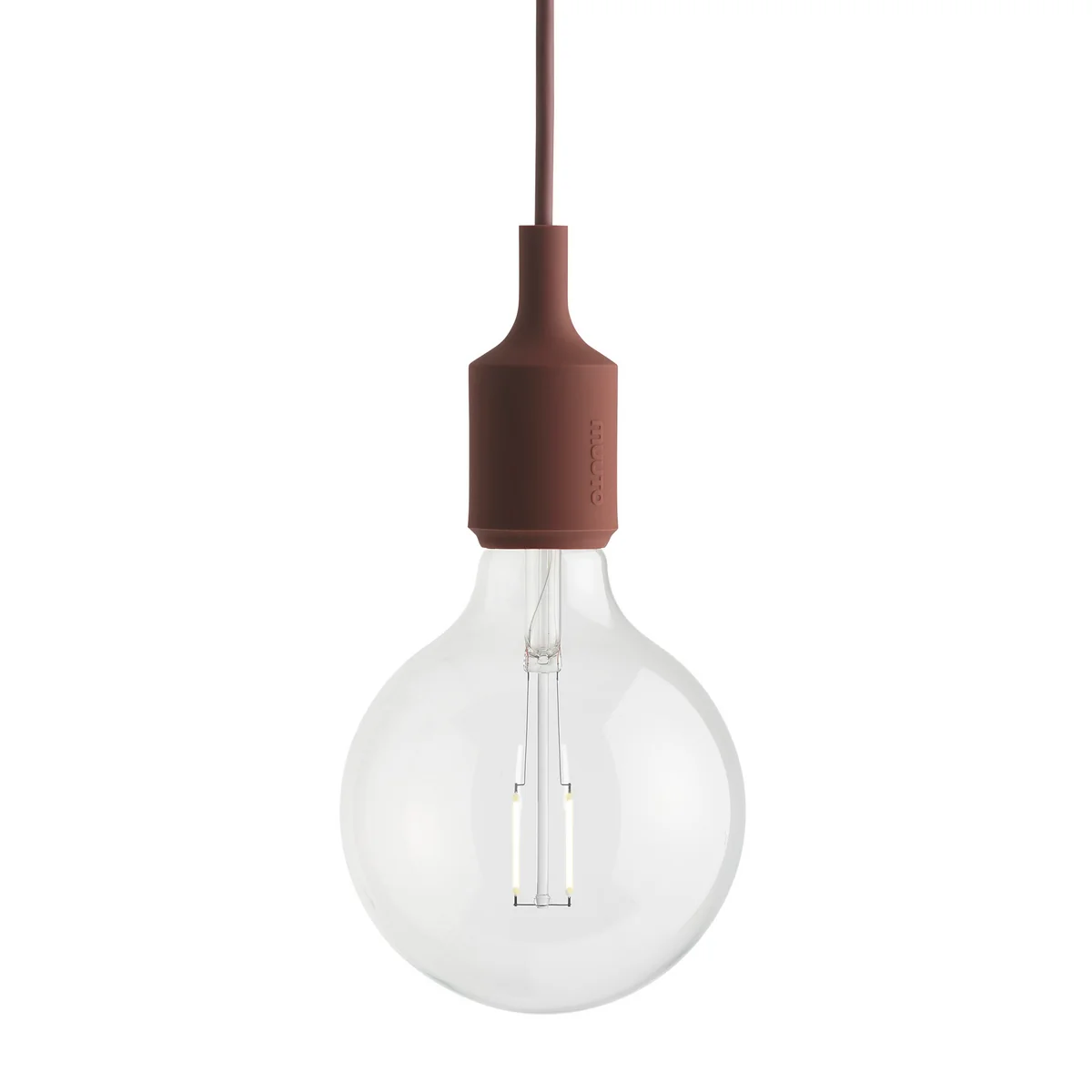 Muuto - Socket E27 Lampe LED suspendue, rouge profond Muuto - Socket E27 Lampe LED suspendue, rouge profond