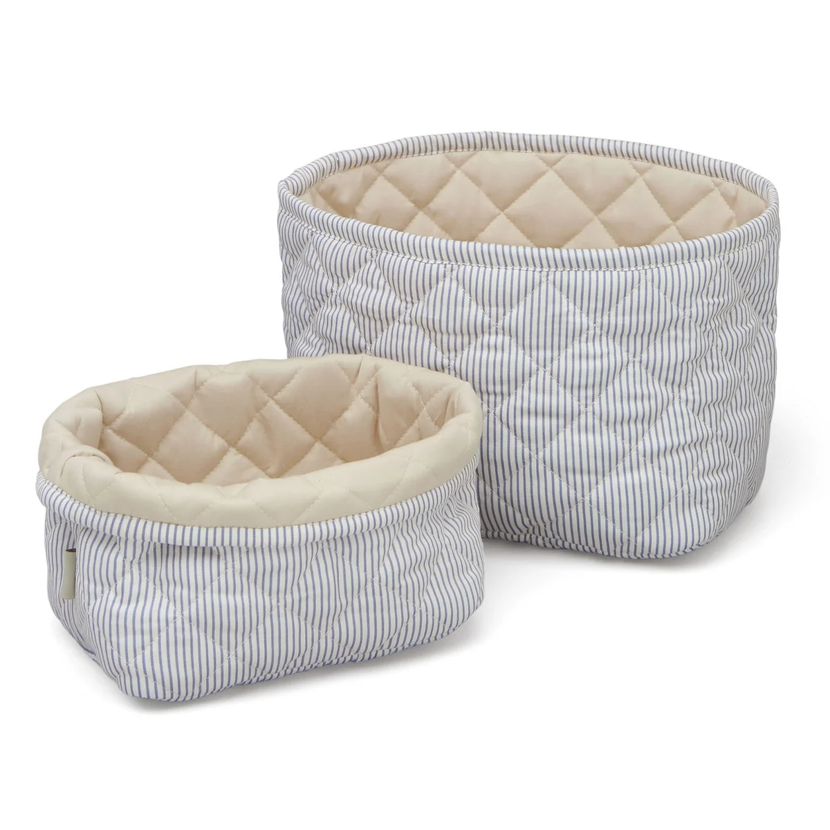 Cam Cam Copenhagen - Paniers de rangement matelassés, classic stripes blue / praline (lot de 2) Cam Cam Copenhagen - Paniers de rangement matelassés, classic stripes blue / praline (lot de 2)