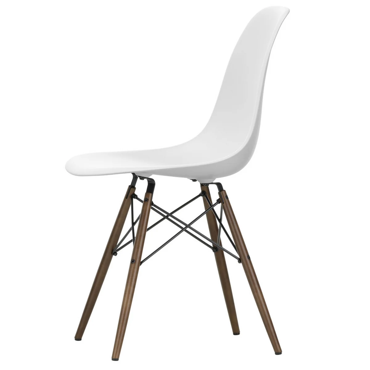 Vitra - Eames Plastic Side Chair DSW RE, érable foncé / blanc coton (patins en feutre basic dark) Vitra - Eames Plastic Side Chair DSW RE, érable foncé / blanc coton (patins en feutre basic dark)
