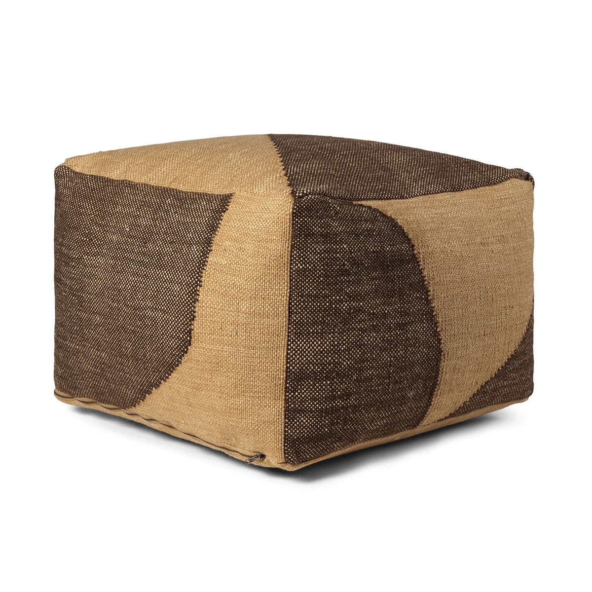 Ferm Living - Forene Pouf, 60 x 60 cm, havane / chocolat Ferm Living - Forene Pouf, 60 x 60 cm, havane / chocolat