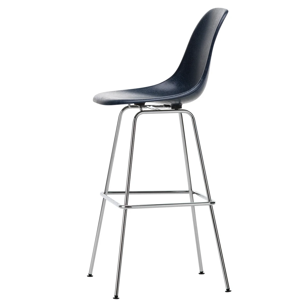 Vitra - Eames Fiberglass Chaise de bar, haute, chromée / bleu marine (patins en feutre)