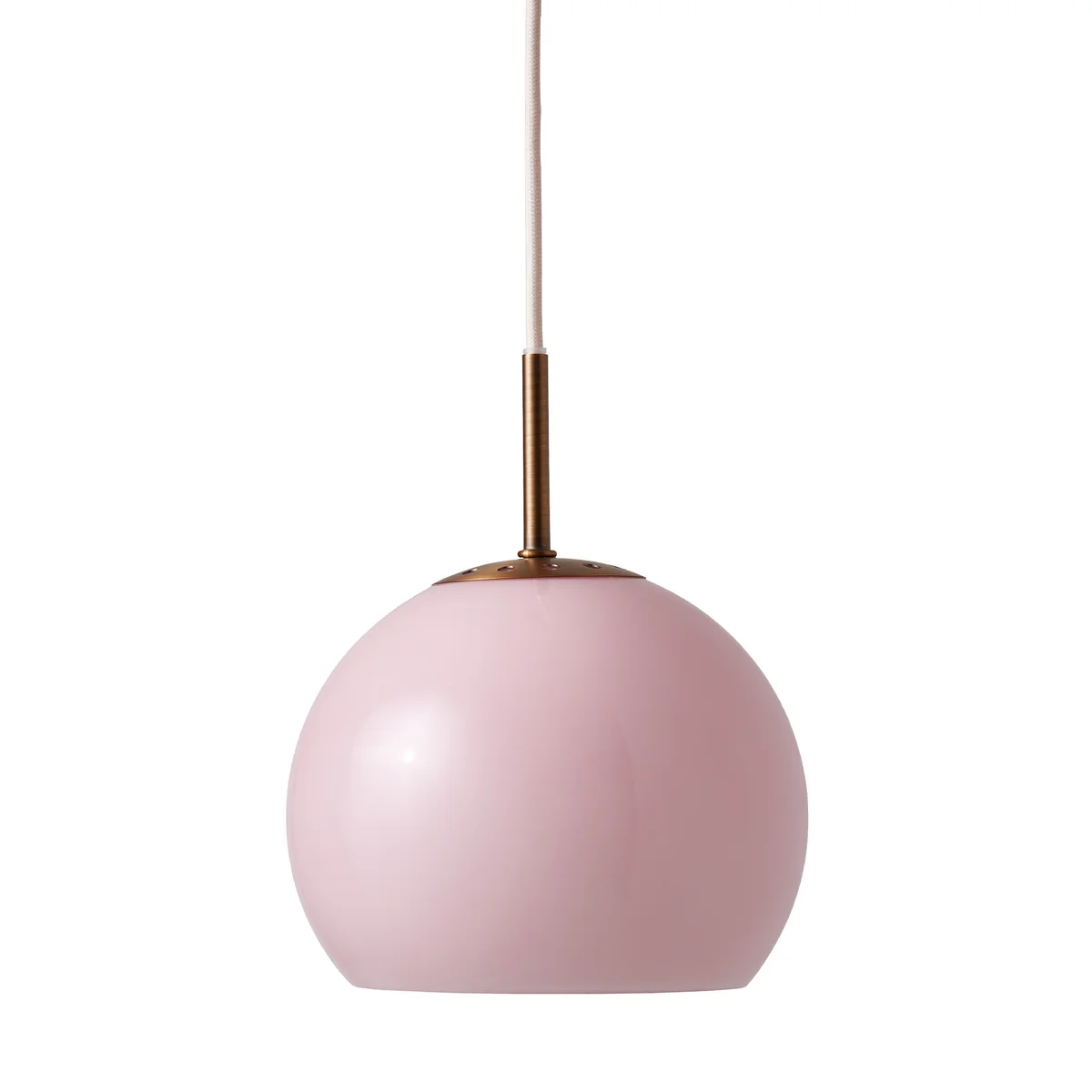 Frandsen - Ball Lampe à suspendre verre Ø 18 cm, light pink Frandsen - Ball Lampe à suspendre verre Ø 18 cm, light pink