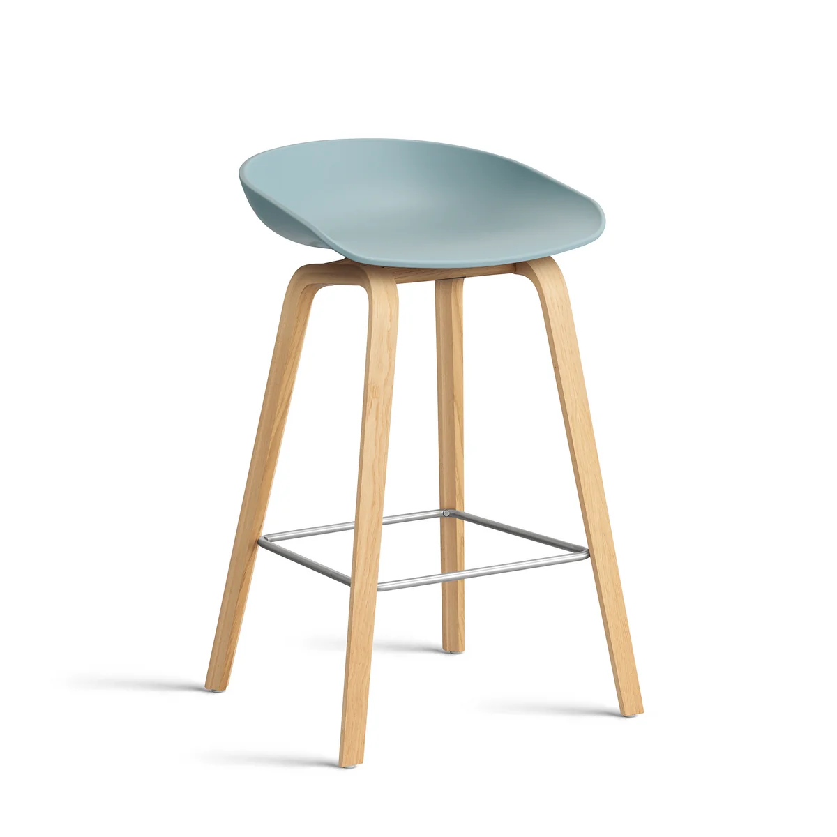 HAY - About A Stool AAS32 H 65 cm, chêne laqué / acier inoxydable / dusty blue 2. 0 (patins en plastique) HAY - About A Stool AAS32 H 65 cm, chêne laqué / acier inoxydable / dusty blue 2. 0 (patins en plastique)