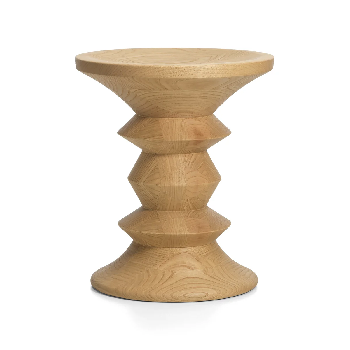 Vitra - Eames Tabouret, modèle A, châtaignier naturel Vitra - Eames Tabouret, modèle A, châtaignier naturel