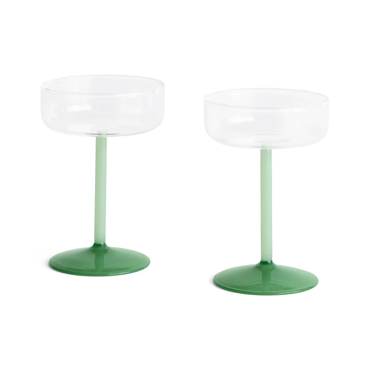 HAY - Tint Coupe à cocktail, transparent / jade light green / jade dark green (set de 2) HAY - Tint Coupe à cocktail, transparent / jade light green / jade dark green (set de 2)