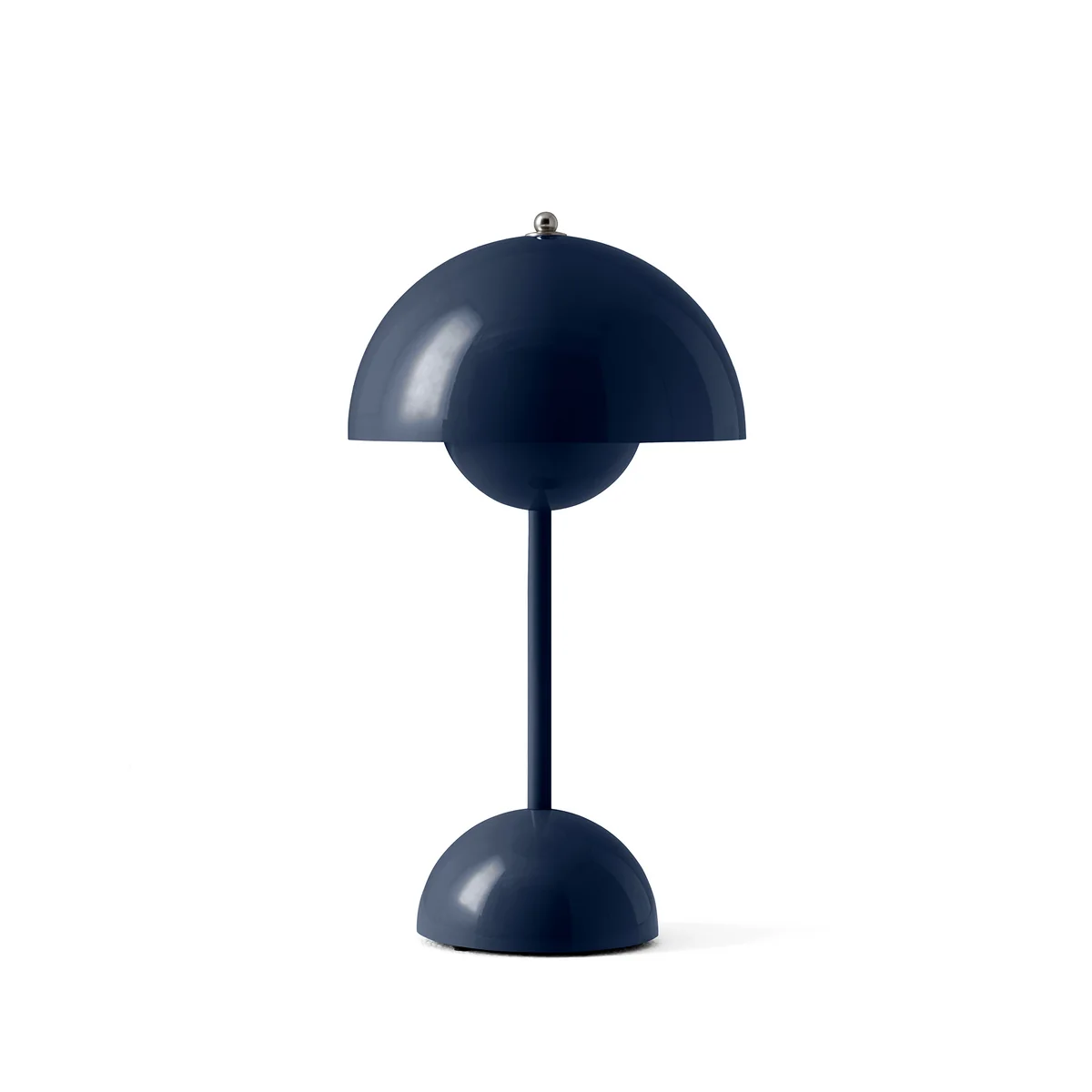 & Tradition - Flowerpot Lampe de table rechargeable VP9 avec câble de recharge magnétique, brillant, bleu acier & Tradition - Flowerpot Lampe de table rechargeable VP9 avec câble de recharge magnétique, brillant, bleu acier