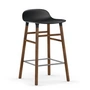 Normann Copenhagen - Form tabouret de bar 65 cm, piètement noyer/ noir