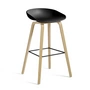 HAY - About A Stool AAS 32 H 65 cm, chêne laqué / acier noir / black 2. 0 (patins en plastique)