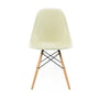 Vitra - Side Chair Eames en fibre de verre DSR, érable jaunâtre / Eames parchemin (feutre planeur blanc)
