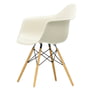 Vitra - Fauteuil en plastique Eames DAW, érable jaunâtre / cailloutis (feutre glider blanc)