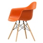 Vitra - Fauteuil en plastique Eames DAW, Frêne miel / orange rouille (feutre planeur blanc)