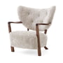 & Tradition - Wulff ATD2 Lounge Chair, noyer huilé / peau de mouton Moonlight