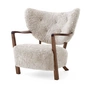 & Tradition - Wulff ATD2 Lounge Chair, noyer huilé / peau de mouton Moonlight