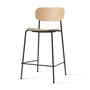 Audo - Co Counter Chair, H 94,5 cm, structure en acier noir / chêne naturel