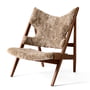 Audo - Knitting Chair, noyer naturel / Sheepskin Sahara