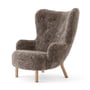 & Tradition - Petra Lounge Chair VB3, High Back, chêne huilé / peau de mouton Sahara