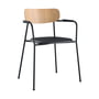 Andersen Furniture - Scope Chaise avec accoudoirs, structure noire / chêne teinté blanc / cuir noir