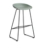 HAY - About A Stool AAS 38 Tabouret de bar H 85, noir / fall green 2. 0 (patins en plastique)