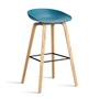 HAY - About A Stool AAS 32 H 75 cm, chêne laqué / acier noir / azure blue 2. 0 (patins en feutre)