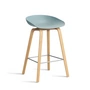HAY - About A Stool AAS32 H 65 cm, chêne laqué / acier inoxydable / dusty blue 2. 0 (patins en plastique)