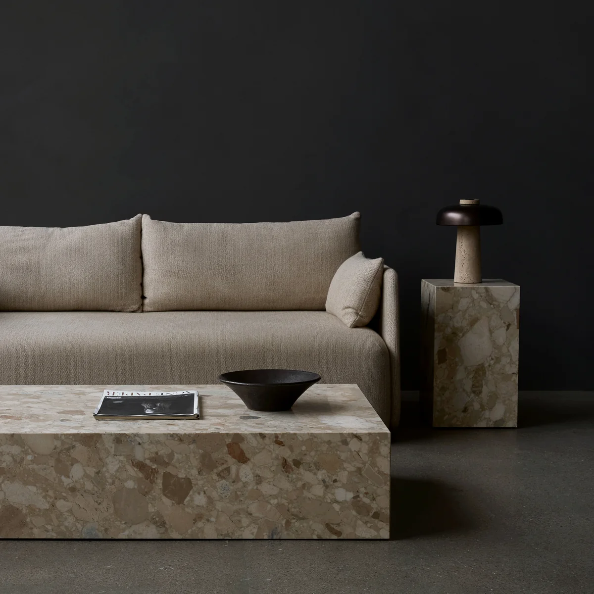 Reverse Table Lamp de Audo