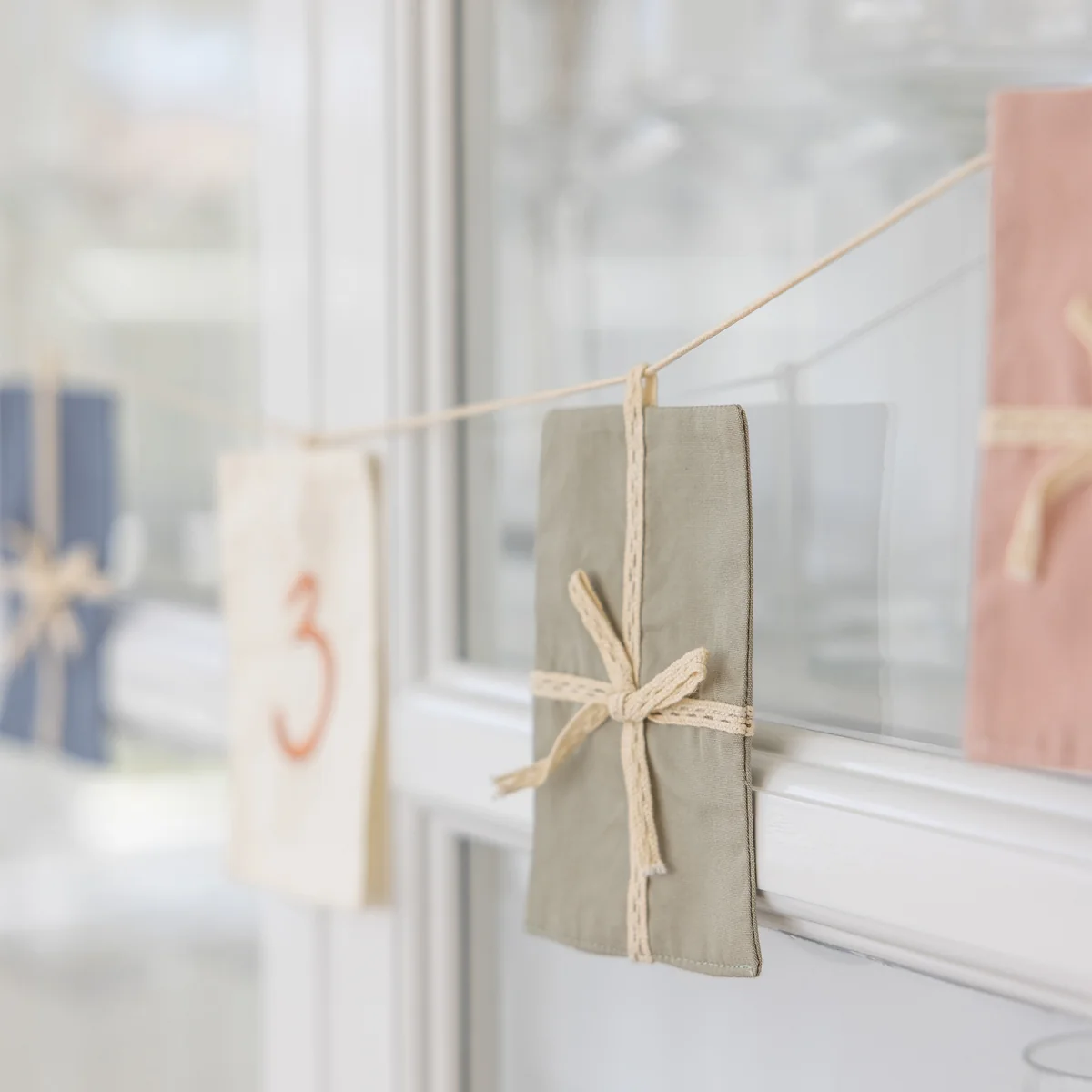 Sebra - Drapeau d'anniversaire fanion, chiffres 0-9, multicolore