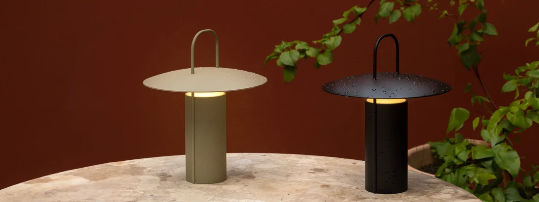 La lumière optimale peut transformer une pièce. La lumière a également la capacité de changer l'ambiance, d'inviter dans une pièce et de mettre en scène des objets placés.