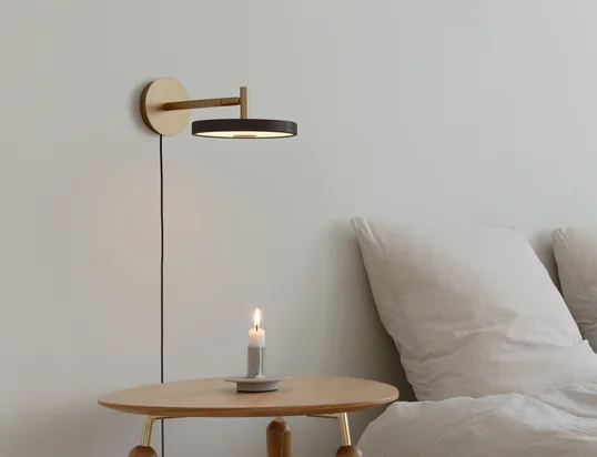 Découvrez une multitude d'appliques murales dans notre boutique. Adaptées à votre chambre à coucher, votre couloir ou toute autre pièce de vie.