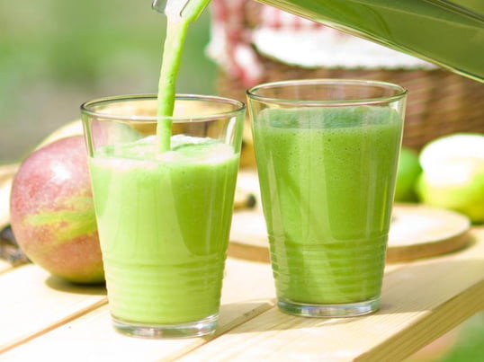 Avec les mixeurs haute performance de Bianco et nos instructions simples, créez en un tour de main un délicieux cocktail de vitamines ! Bianco est connu pour ses appareils de cuisine de qualité, qui seront les compagnons idéaux de vos préparations culinaires.