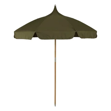 Lull Parasol de Ferm Living dans la version military olive
