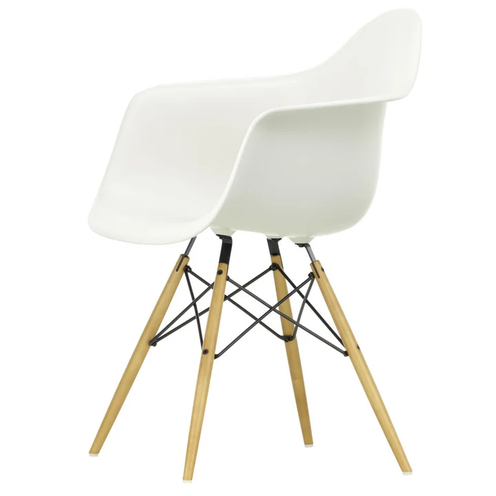 Eames Plastic Armchair DAW de Vitra en érable jaunâtre / blanc