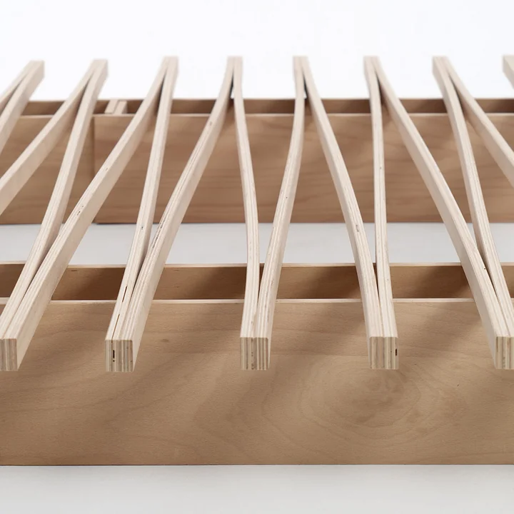 Le lit v réglable de Tojo