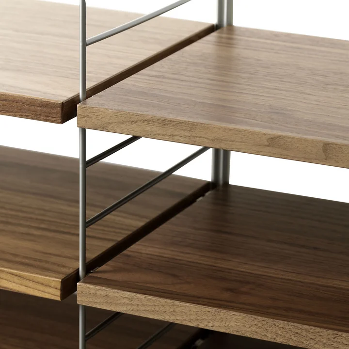 String Etagère, noyer