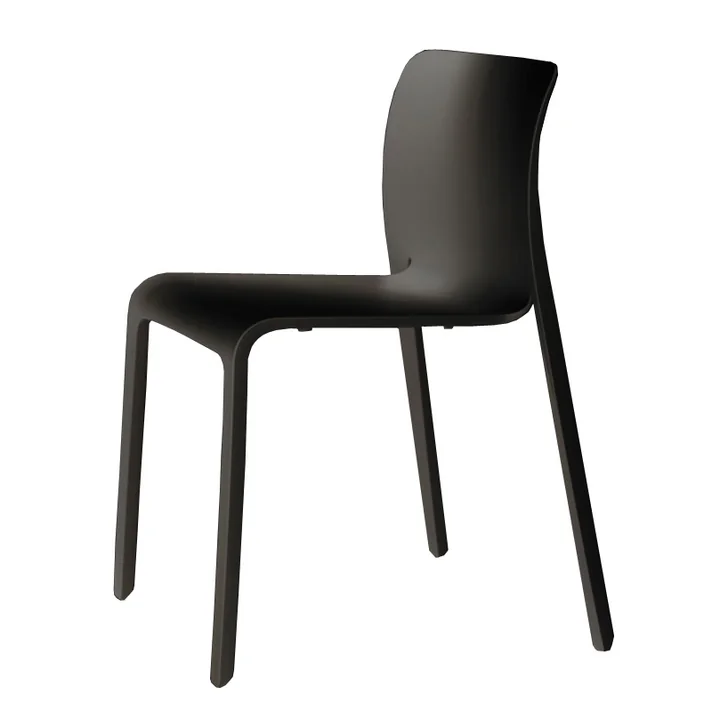 Chair First de Magis en noir