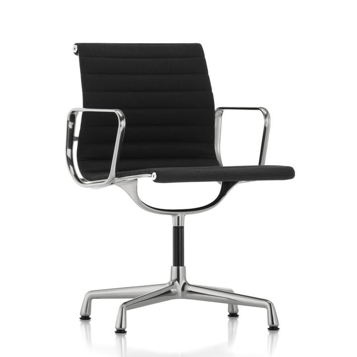 EA 103 Chaise de bureau polie / Hopsack nero, patins en feutre (pour sols durs) par Vitra