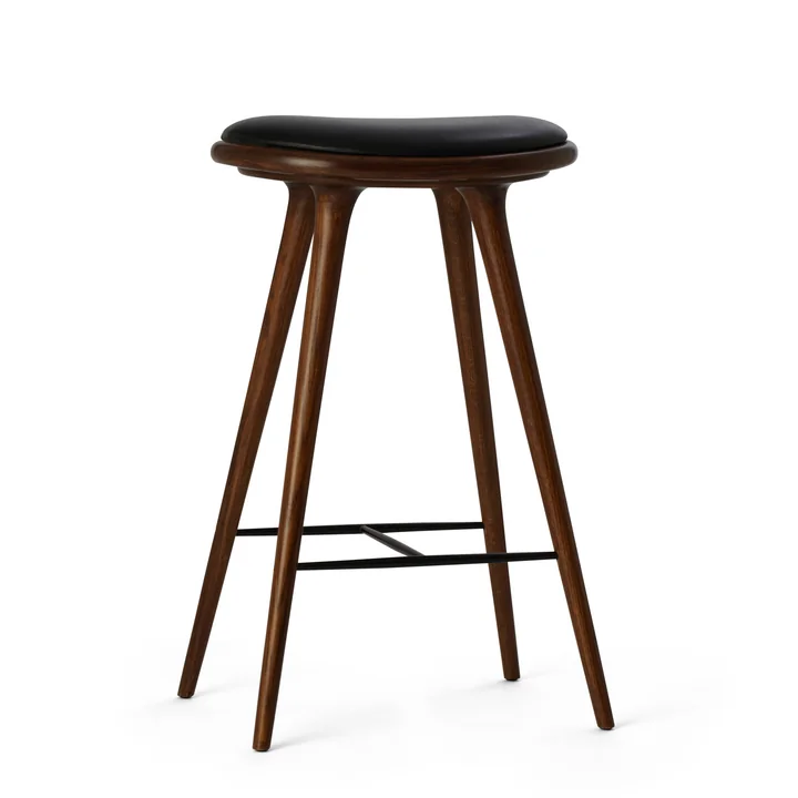 Tabouret de bar de Mater en chêne teinté
